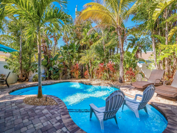 Key West cottage a couple blocks to beach